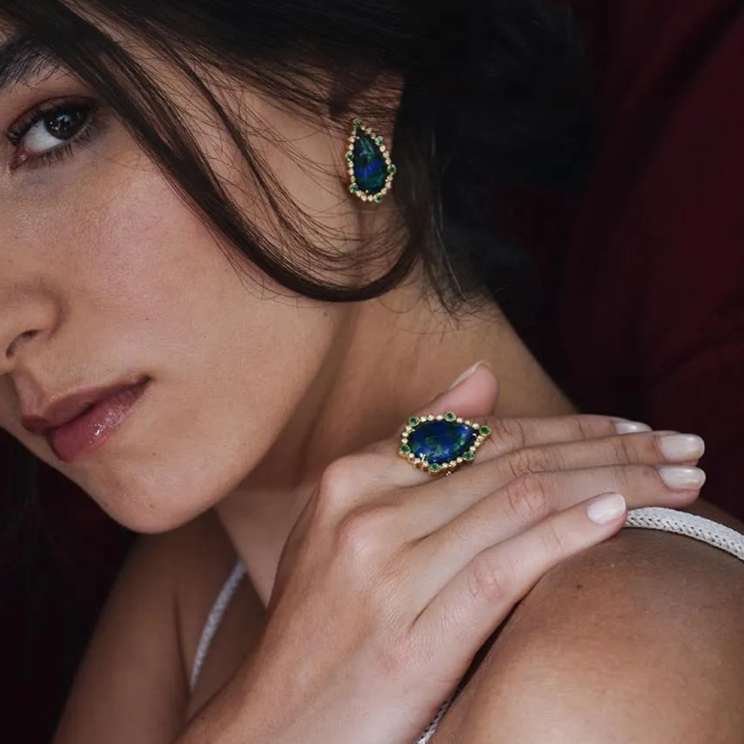 The World Is My Oyster Ring