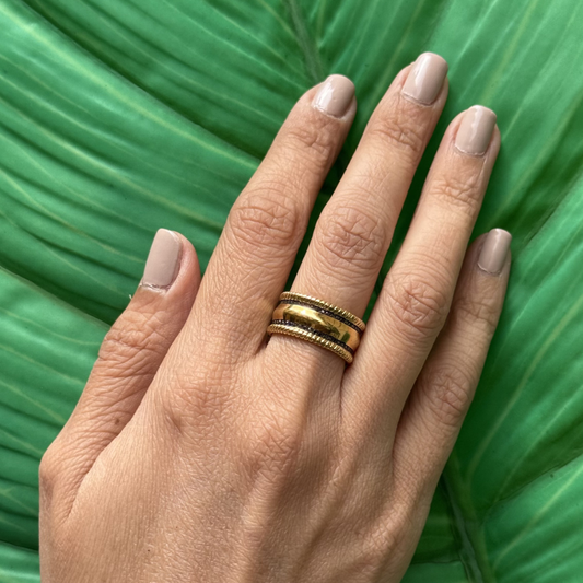 Black Diamond Stacked Edge Ring