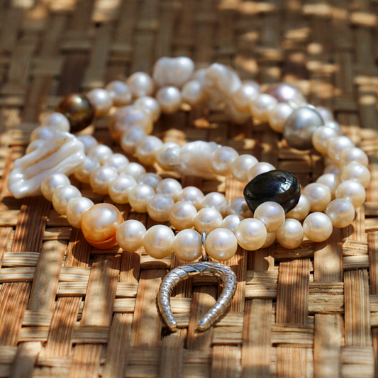 The Main Character Pearl Necklace
