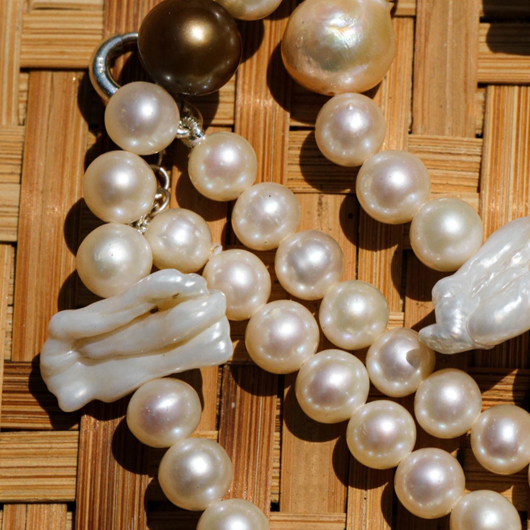 The Main Character Pearl Necklace