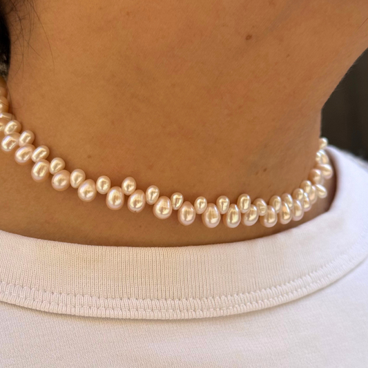 Zigzag Pearl Choker