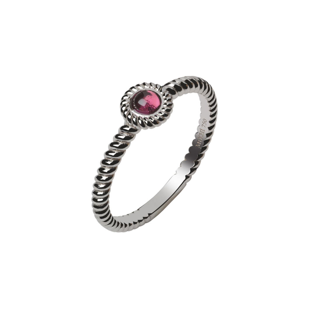 Endless Twirl Ring - Garnet