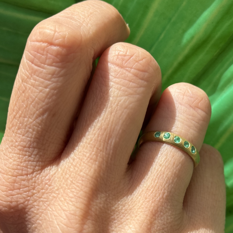Breeze of Tsavorite Ring
